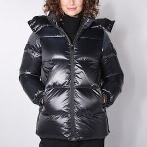 Pajar Vivienne Boxy Short Channel Quilted Puffer - Large  NWT